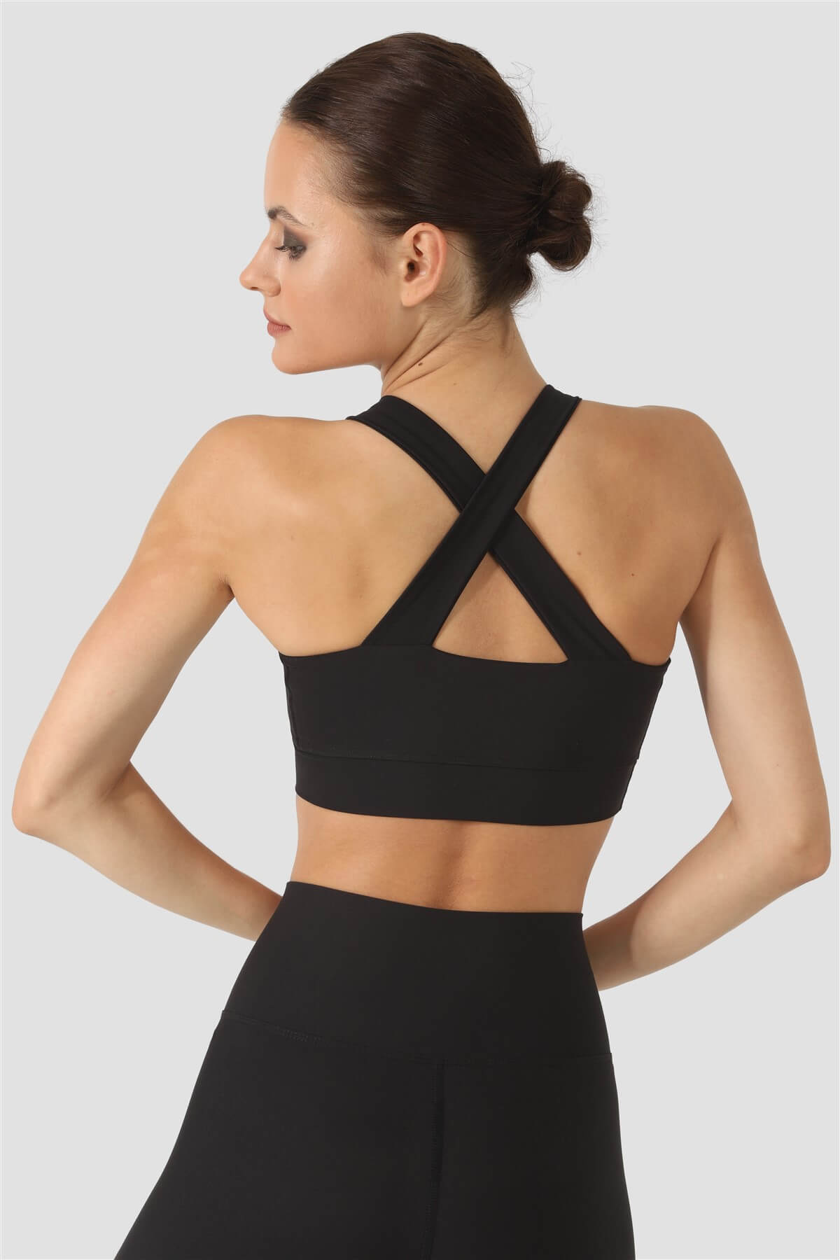 Cross Strap Siyah Spor Büstiyer