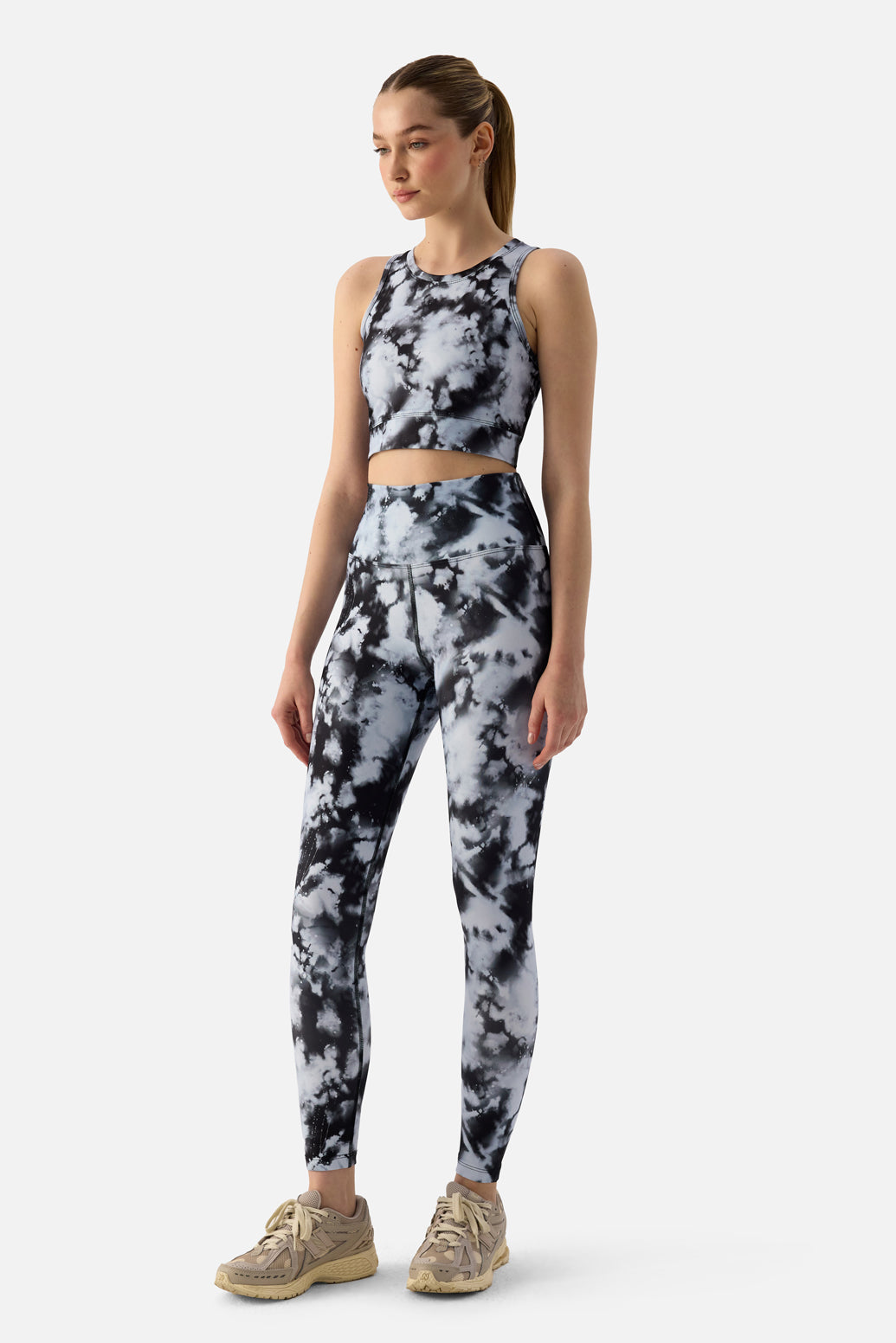 Koyu Bulut Dijital Spor Tayt