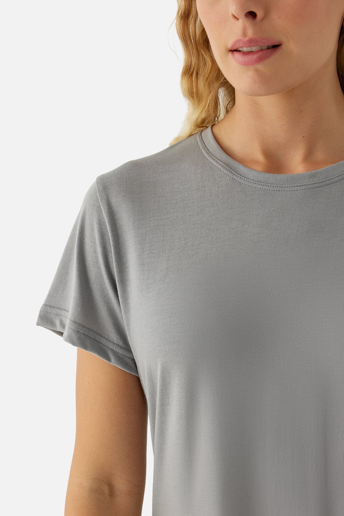 Sophia Light-Weight Gri Tişört