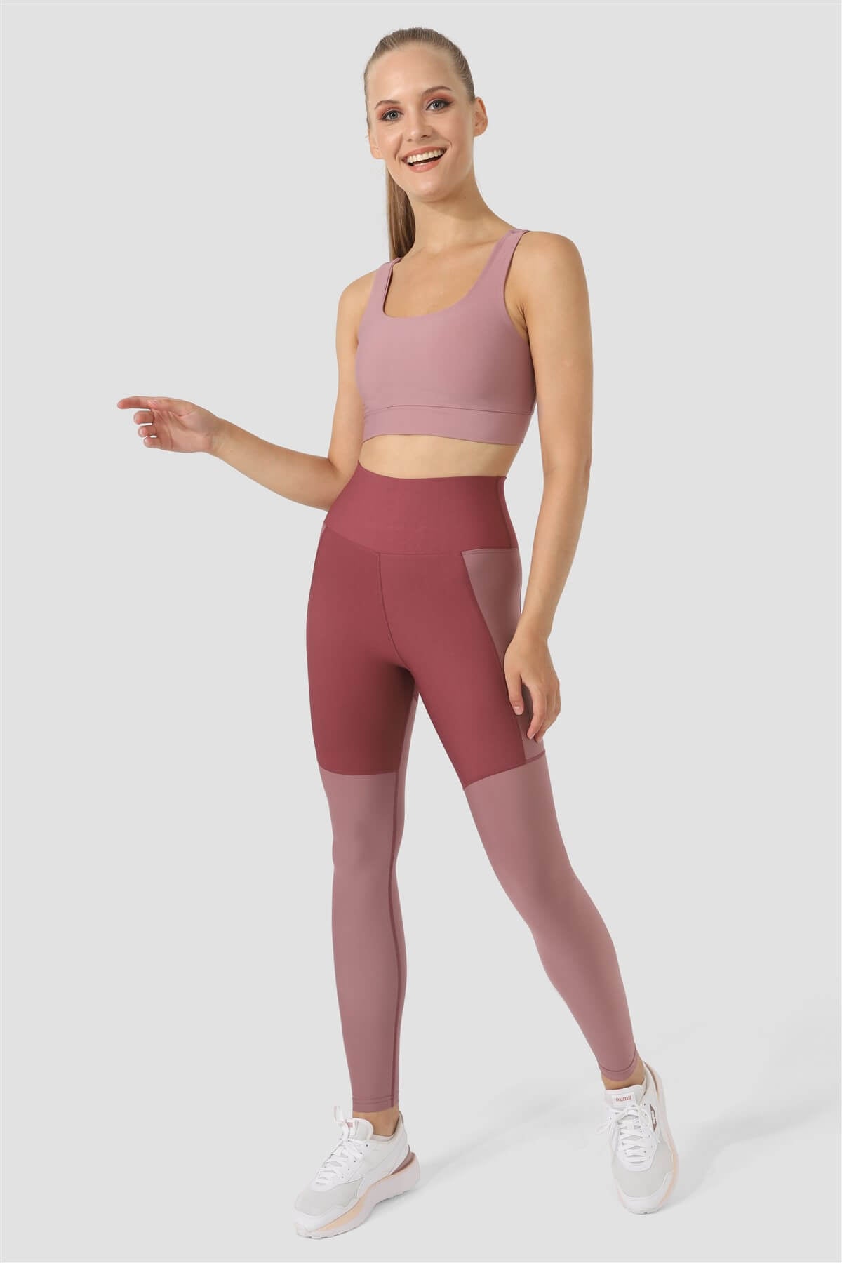 Square Neck Gül Spor Büstiyer