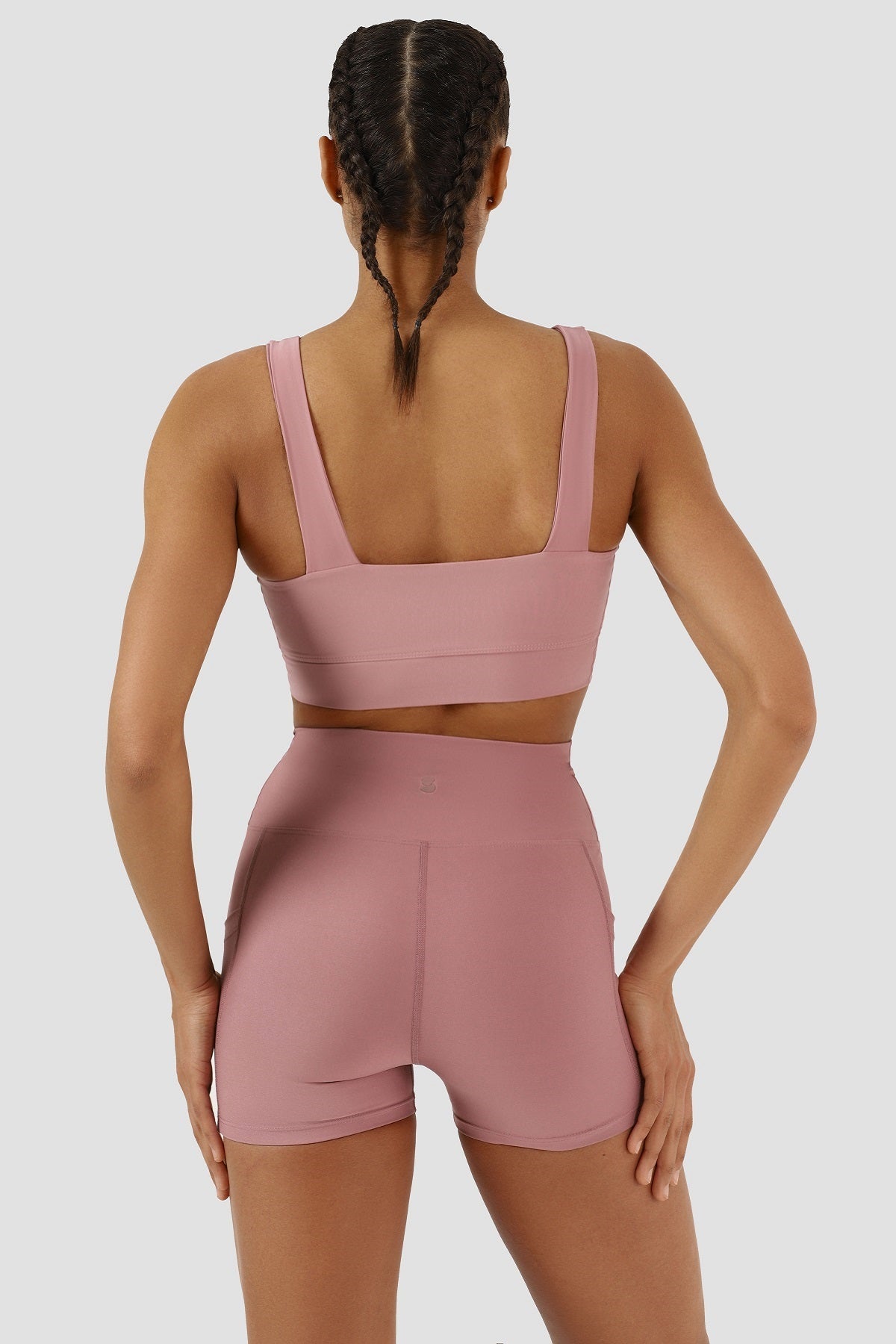 Yetuk tualet porno voyeurism Talaba qizlarning shaxsiy jinsiy aloqa videosi